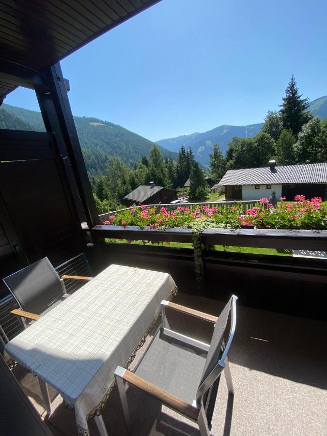 Appartement Latschen - Ferienhaus Bad Kleinkirchheim Exterior photo